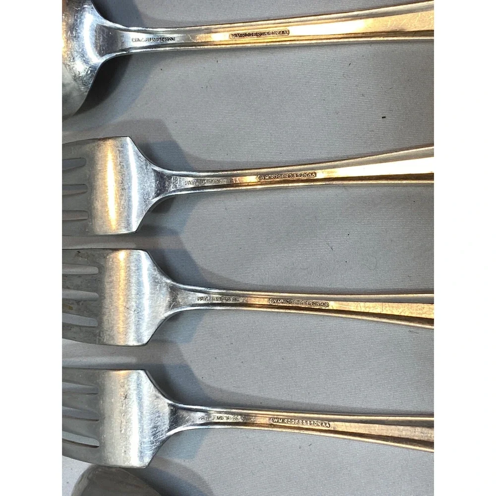Vintage Rogers La France silverplate 9 Pieces Flatware 1920
